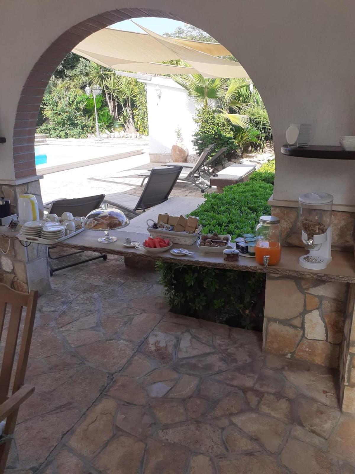 Villa Lina Bed&Breakfast Taranto Exterior photo