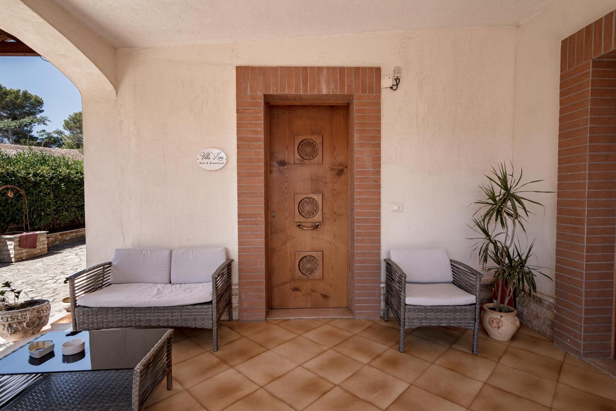 Villa Lina Bed&Breakfast Taranto Exterior photo